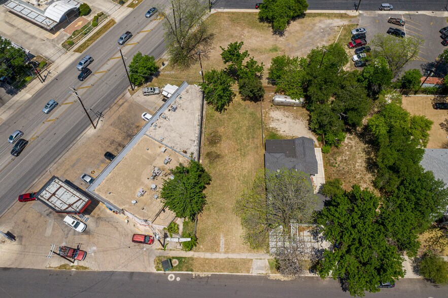 More Photos Of 3522 Broadway, San Antonio Land For Sale
