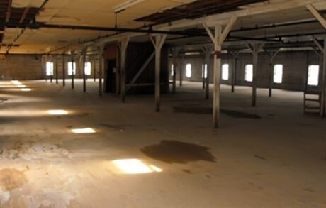More Photos Of 115 W Clark St, Quincy Warehouse For Sale