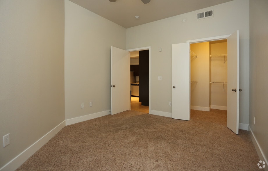 More Photos Of 4123 Cedar Springs Rd, Dallas Apartments For Lease