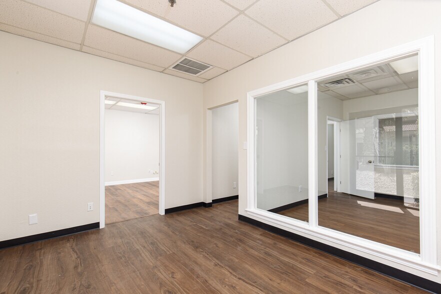 More Photos Of 2881 S Valley View Blvd, Las Vegas Office Residential For Lease