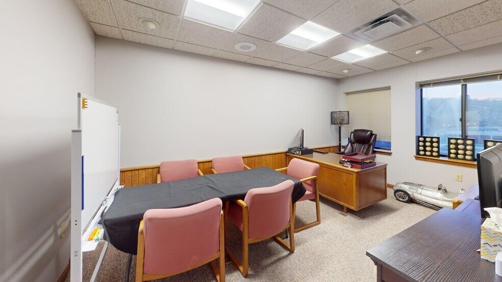 More Photos Of 115 Franklin St, Bangor Office For Sale