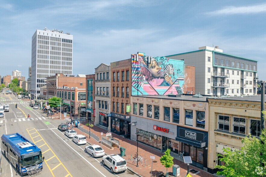 More Photos Of 579-605 Massachusetts Ave, Cambridge Office For Lease