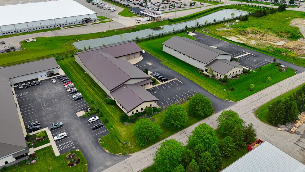 More Photos Of 8425 Rausch Dr, Plain City Warehouse For Sale