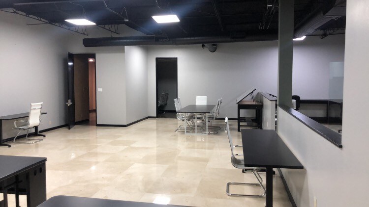 More Photos Of 8403 Westglen Dr, Houston Flex For Sale