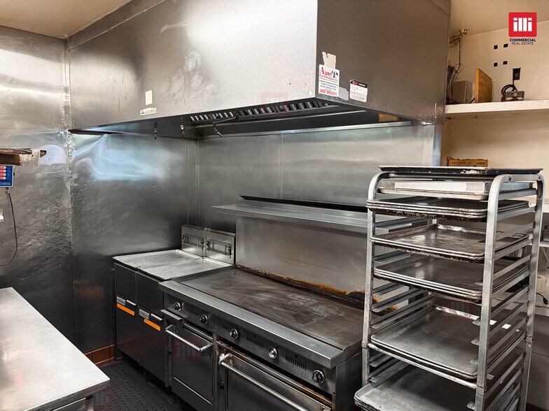 More Photos Of 1544 N Cahuenga Blvd, Hollywood Unknown For Lease