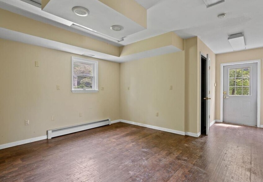 More Photos Of , Montgomery Office For Sale
