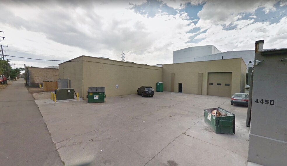More Photos Of 4444 York St, Denver Unknown For Lease