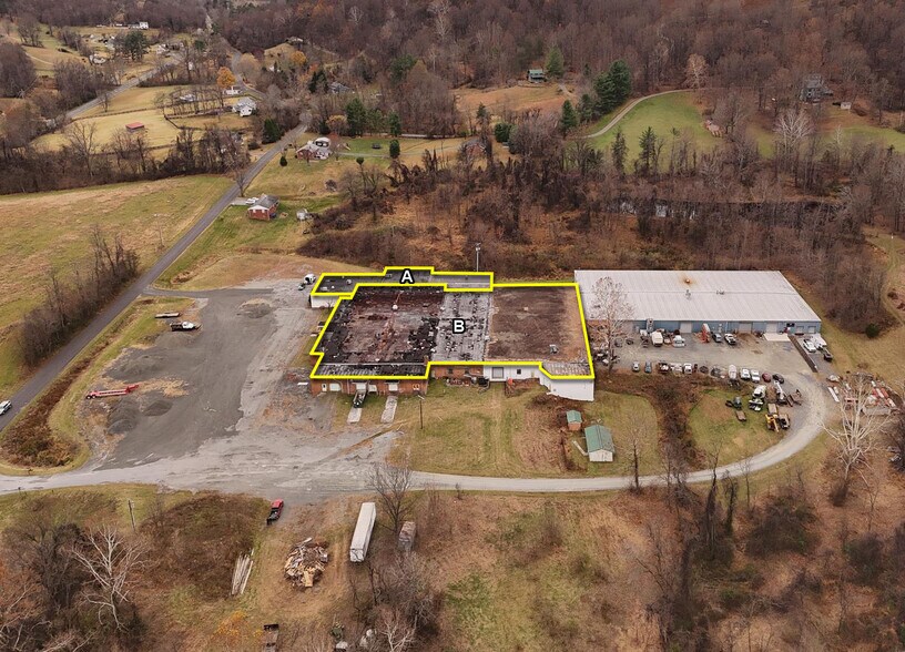 Primary Photo Of 113 Aileen Rd, Flint Hill Warehouse For Sale