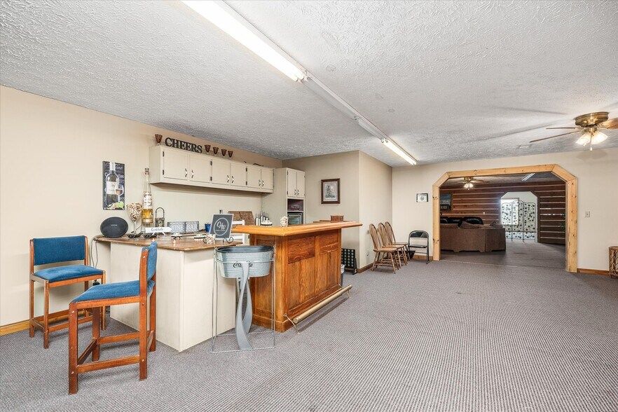 More Photos Of 78 Chestnut Hill Rd, Crossville Freestanding For Sale