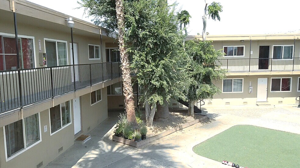 More Photos Of 2710-2718 Kollmar Dr, San Jose Apartments For Sale