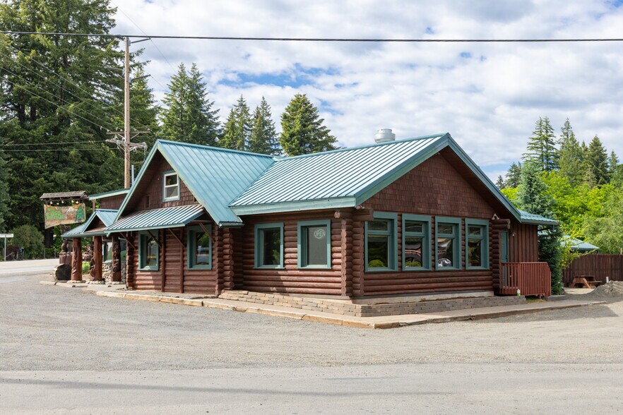 More Photos Of 1258 Highway 141, White Salmon Hospitality For Sale