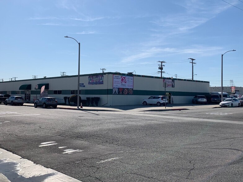 More Photos Of 15505-15515 Minnesota Ave, Paramount Warehouse For Lease