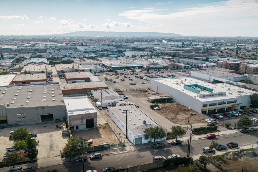 More Photos Of 1646 W 130th St, Gardena Manufacturing For Sale