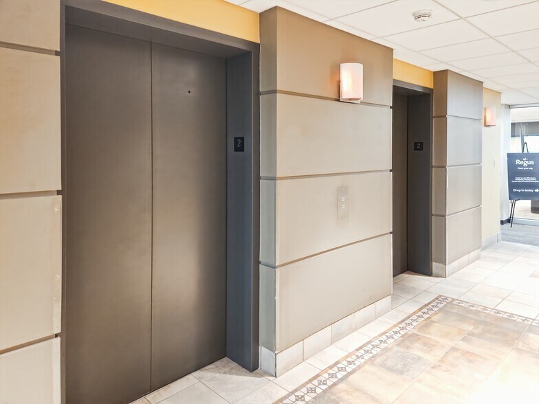 More Photos Of 4321 W College Ave, Appleton Coworking Space