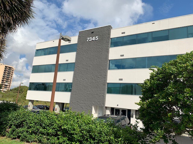 More Photos Of 7345 W Sand Lake Rd, Orlando Office For Sale