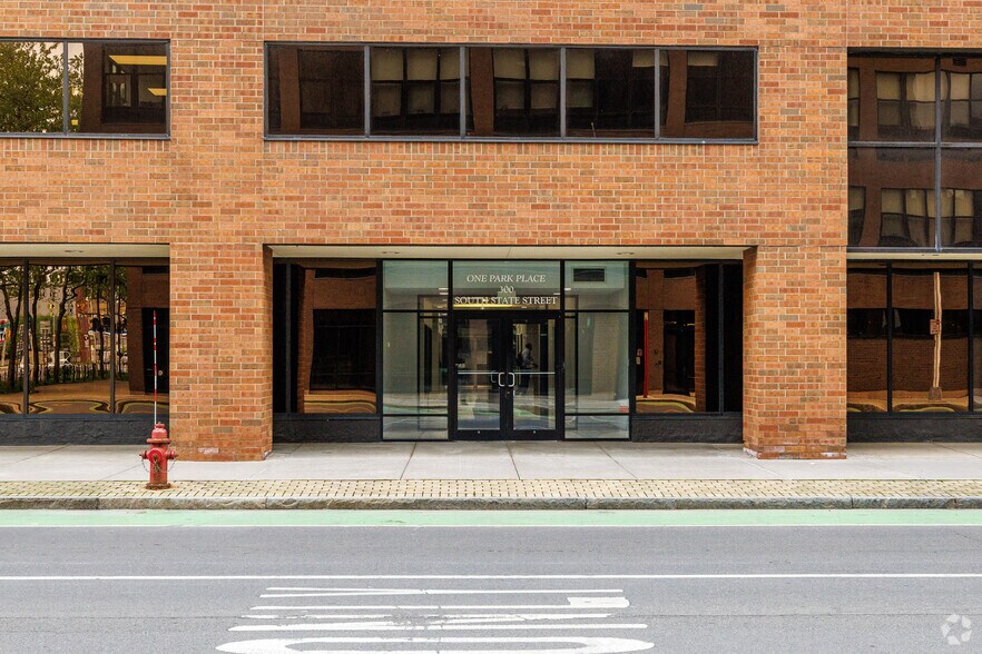 More Photos Of 300 S State St, Syracuse Office For Sale