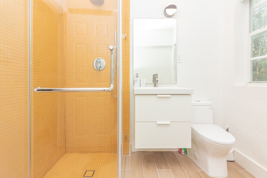 More Photos Of 190-194 NE 90th St, Miami Apartments For Sale