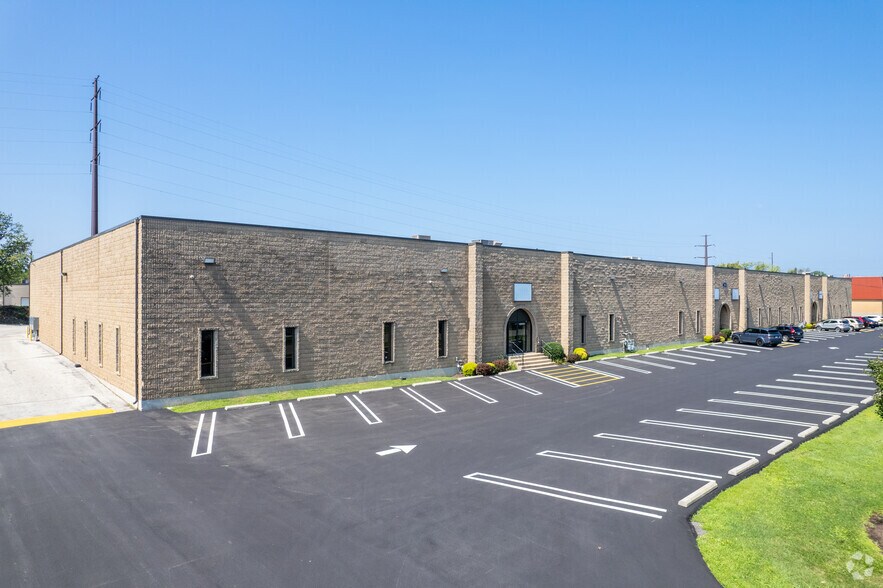 More Photos Of 421 Feheley Dr, King Of Prussia Distribution For Lease