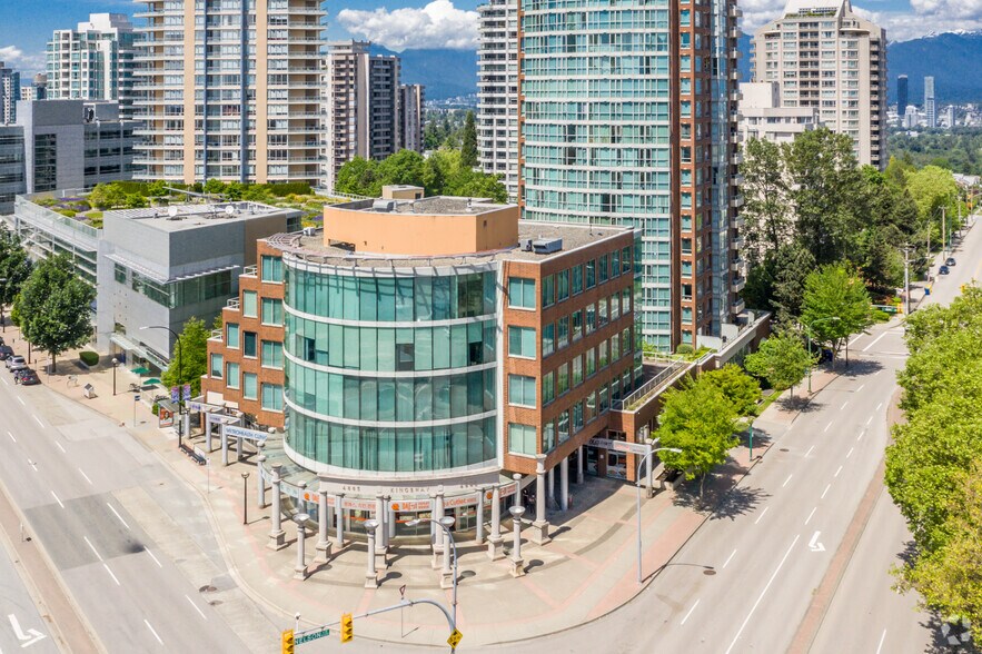 More Photos Of 4885 Kingsway, Burnaby Medical For Lease