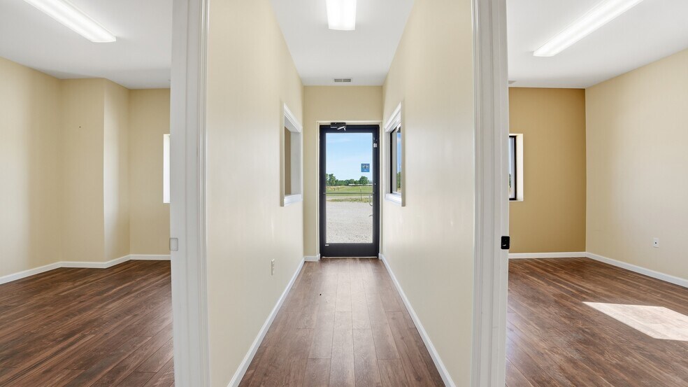More Photos Of 1087 Aedc Rd, Winchester Industrial For Sale