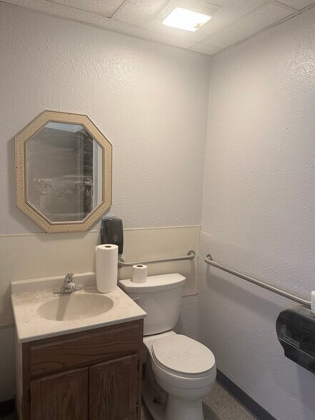 More Photos Of 3425-3523 N University St, Peoria General Retail For Sale