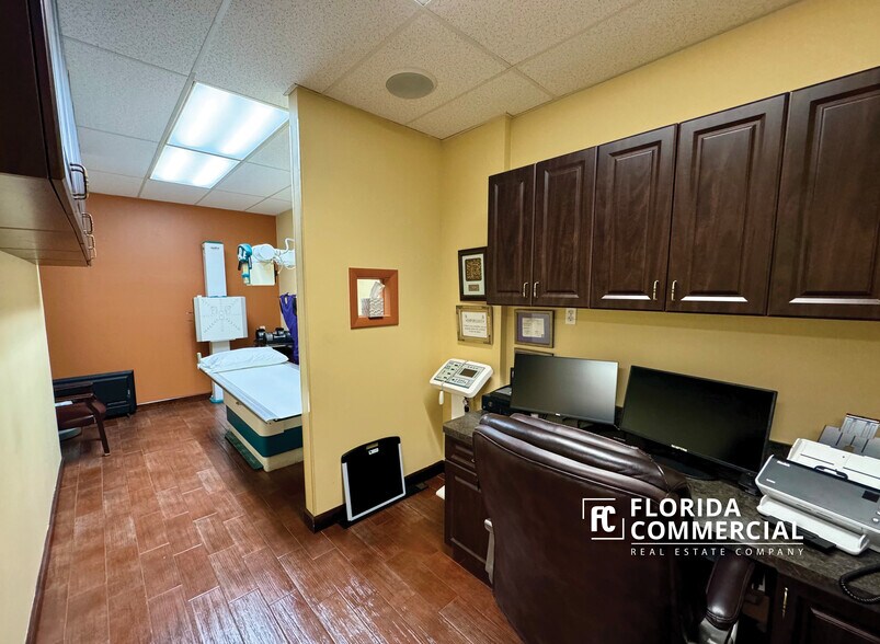 More Photos Of 4995 S Us Highway 1, Fort Pierce Medical For Sale