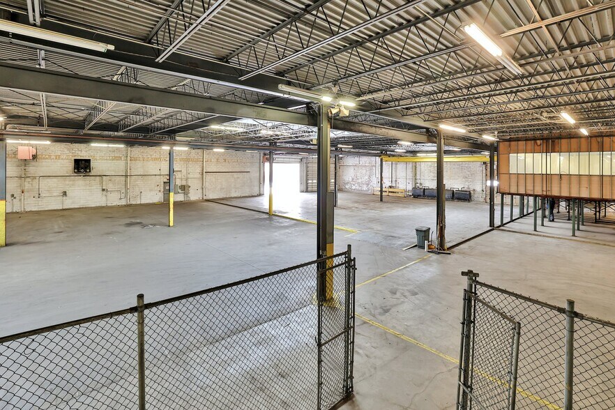 More Photos Of 50 Snake Hill Rd, West Nyack Warehouse For Lease