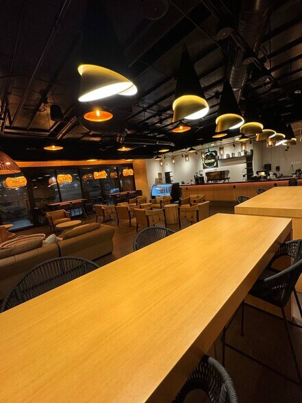 More Photos Of 3680 Citadel Dr N, Colorado Springs Restaurant For Lease