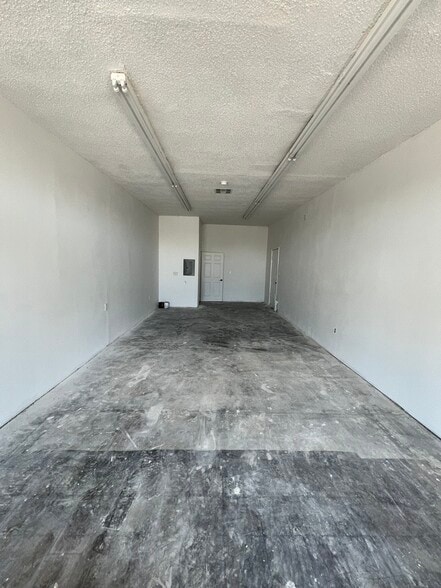 More Photos Of 14133-14145 Lambert Rd, Whittier Freestanding For Lease