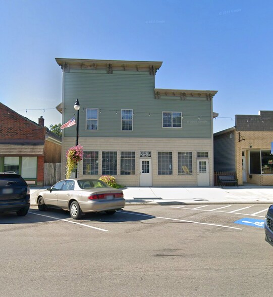 Primary Photo Of 959 N Main St, Grafton General Retail For Sale