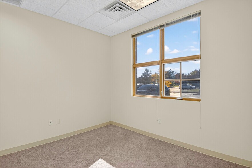More Photos Of 88 Inverness Cir E, Englewood Office For Sale