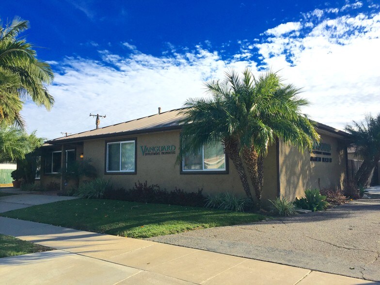 Primary Photo Of 118 N State College Blvd, Fullerton Medical For Lease