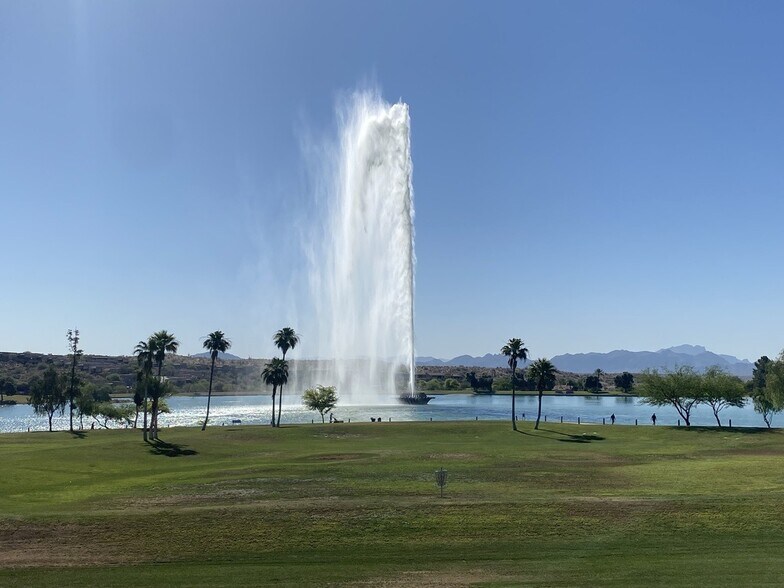 More Photos Of 16729 E Palisades Blvd, Fountain Hills Storefront For Sale