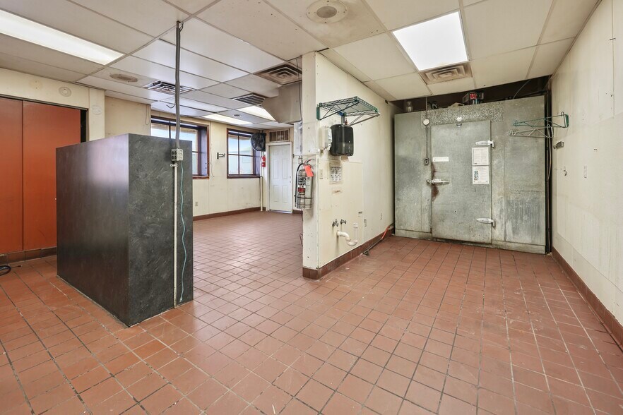 More Photos Of 105 1st St W, Milaca Multifamily For Sale