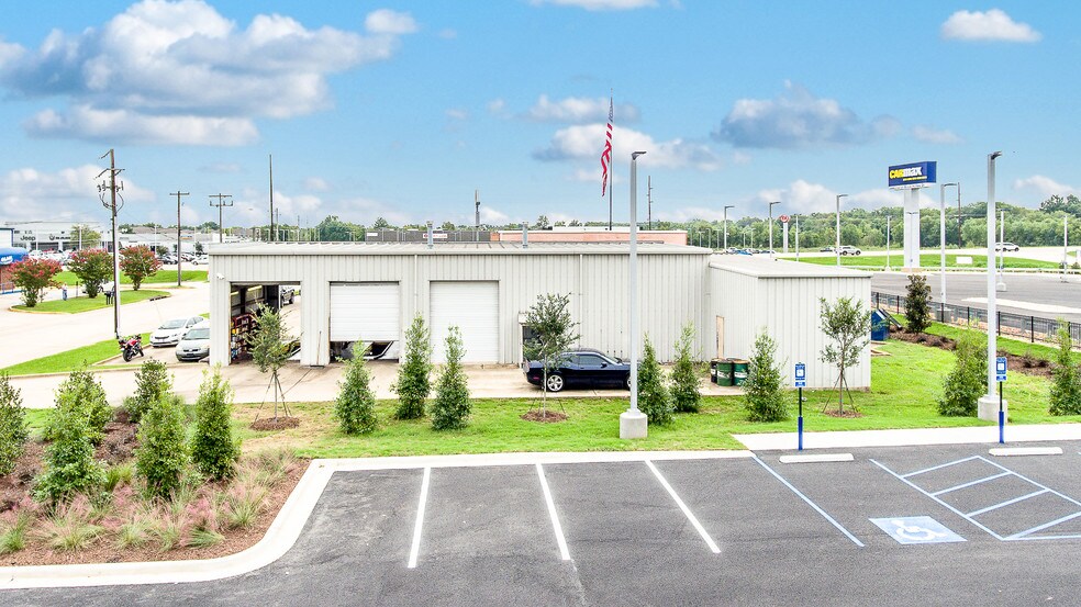 More Photos Of 1112 E Bert Kouns Industrial Loop, Shreveport Carwash For Sale