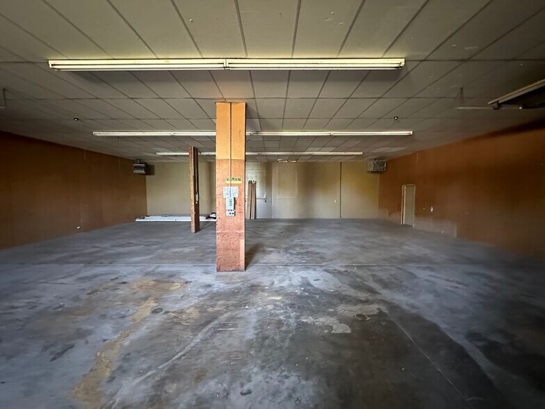More Photos Of 3083 Kuehn Ave, Saginaw Refrigeration Cold Storage For Sale