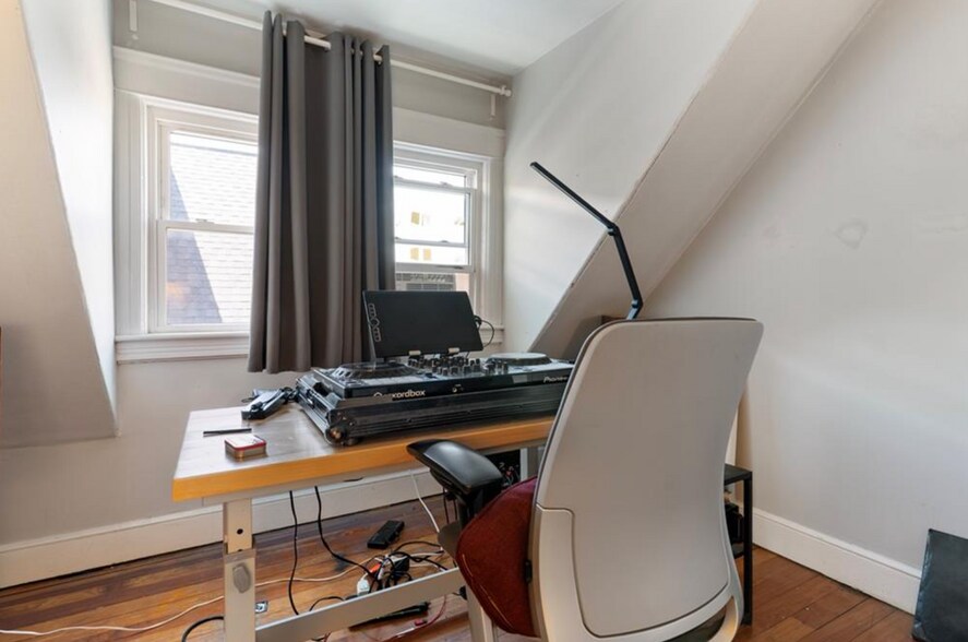 More Photos Of 151 Irving Ave, Providence Apartments For Sale