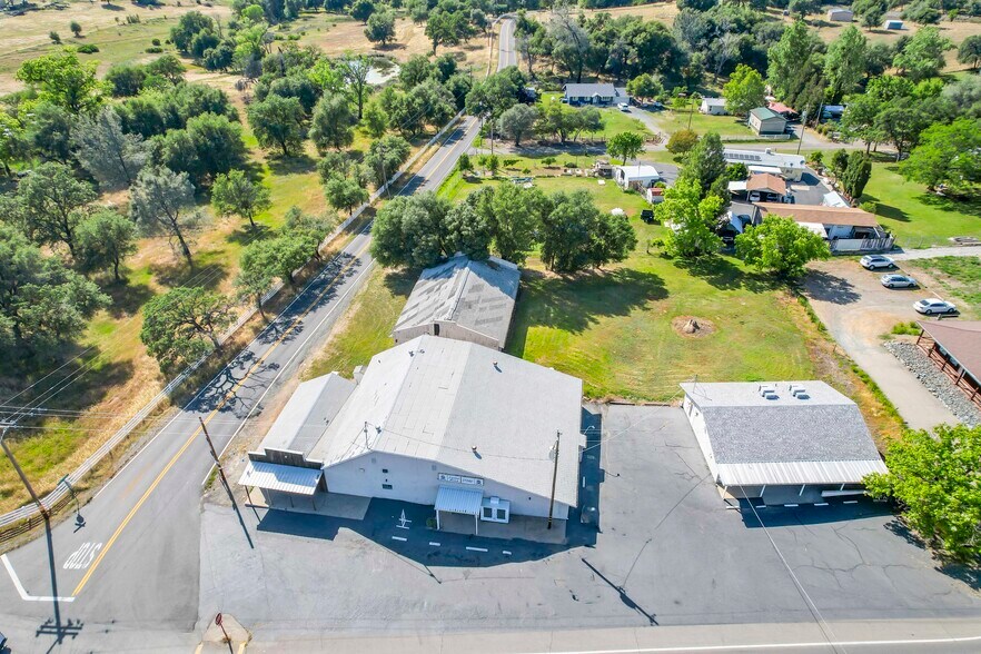 Primary Photo Of 11400 Loma Rica Rd, Marysville General Retail For Sale