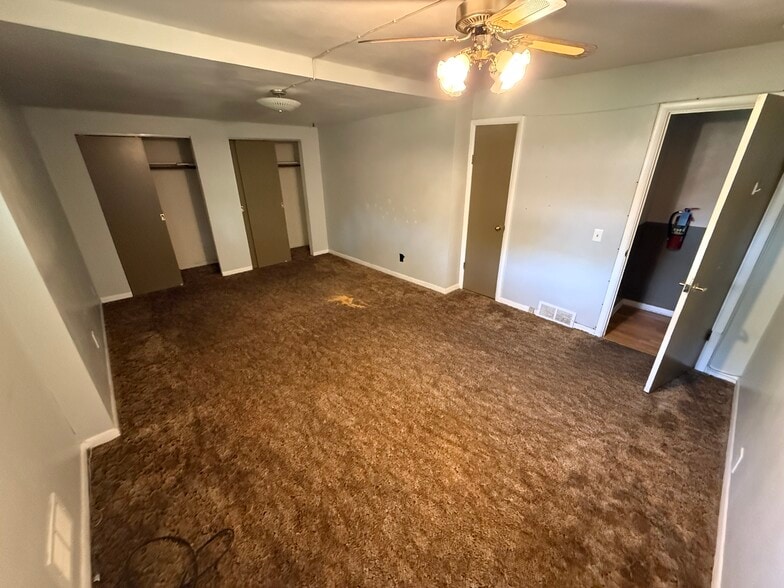 More Photos Of 637 N Wright Rd, Janesville Assisted Living For Sale