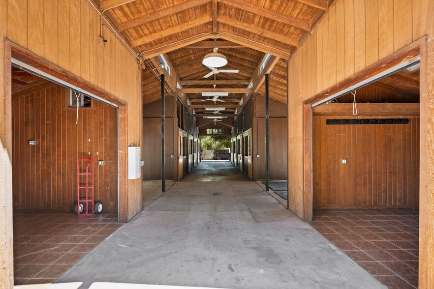 More Photos Of 38831 Pauba Rd, Temecula Land For Sale