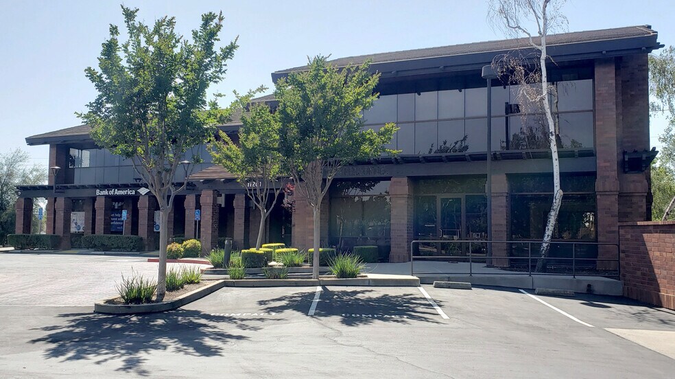 More Photos Of 11201 Gold Express Dr, Gold River Office For Lease