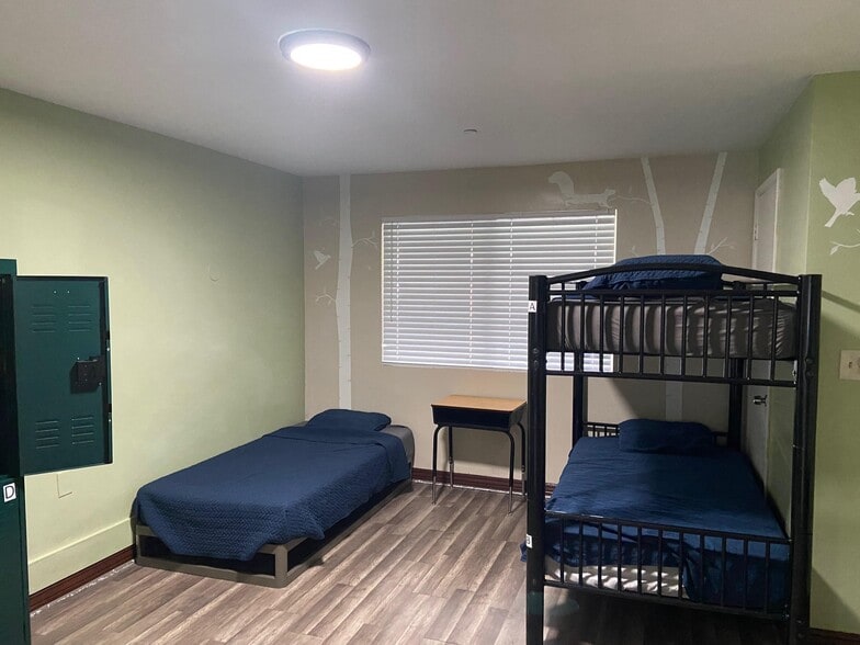 More Photos Of 2932 N 14th St, Phoenix Assisted Living For Sale