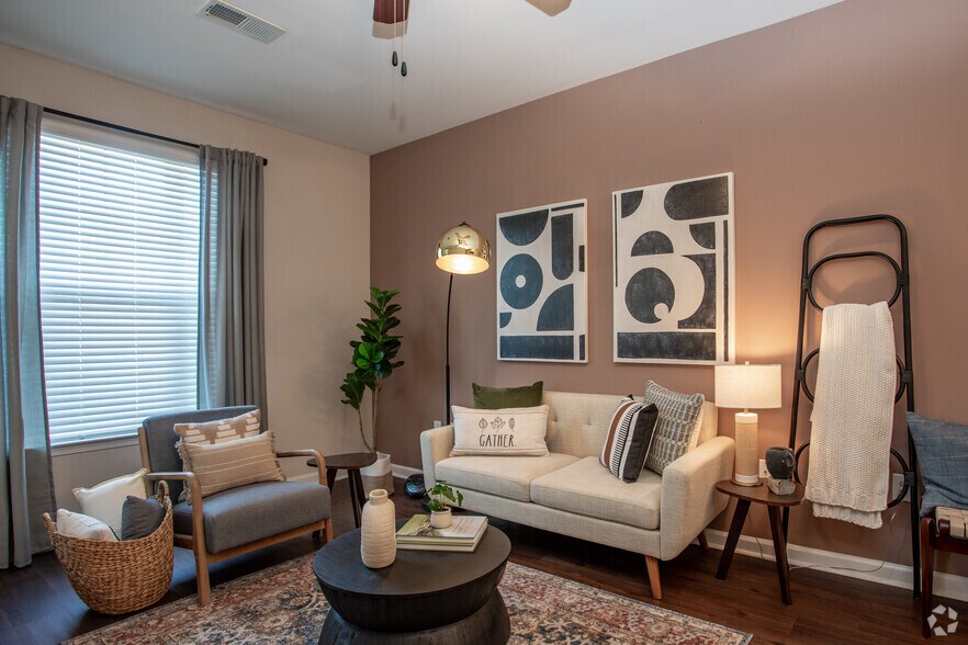 More Photos Of 1001 Hayes Ln, Holly Springs Apartments For Lease