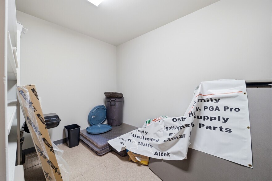 More Photos Of 502 Colorado Ave, La Junta Medical For Sale