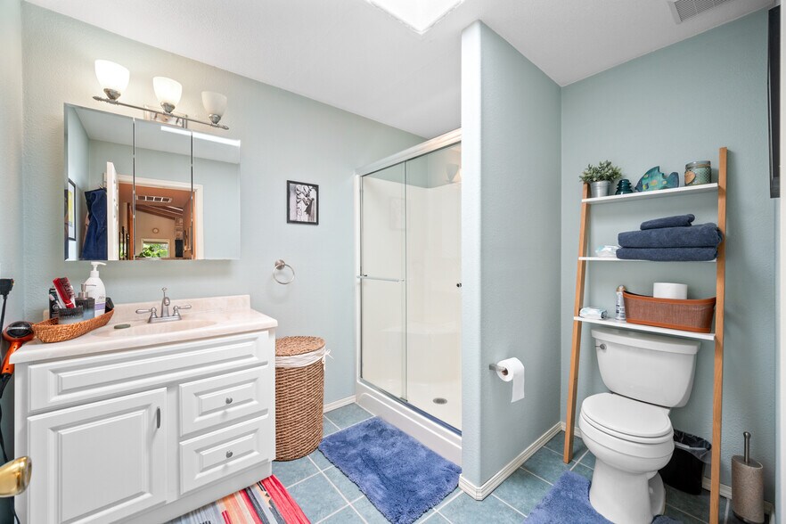 More Photos Of 14547 Thayer Rd, Oregon City Congregate Senior Housing For Sale