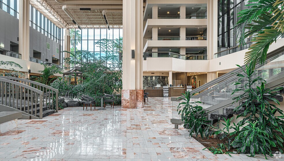 More Photos Of 4400 Pga Blvd, Palm Beach Gardens Office For Lease