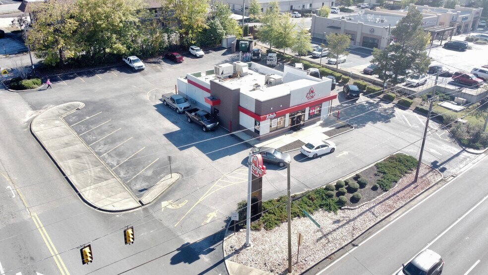 More Photos Of 652 1st St N, Alabaster Fast Food For Sale