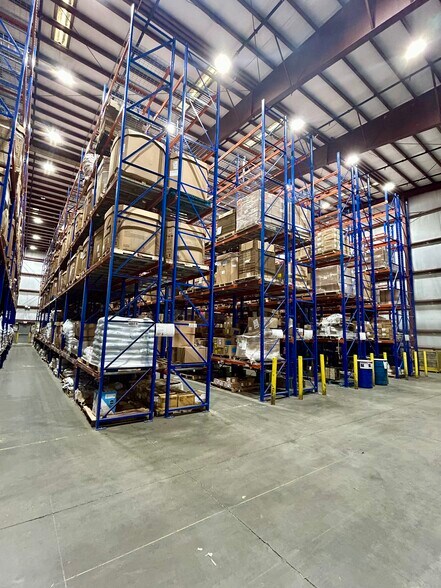 More Photos Of 105 Elmore Dr, Rochester Manufacturing For Sale
