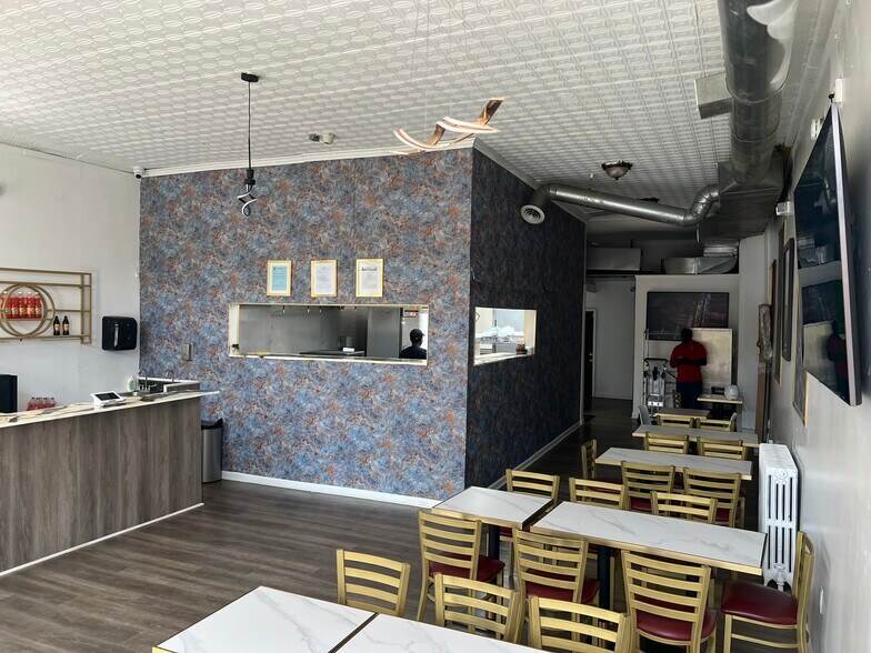 More Photos Of 4009 34th St, Mount Rainier Restaurant For Sale