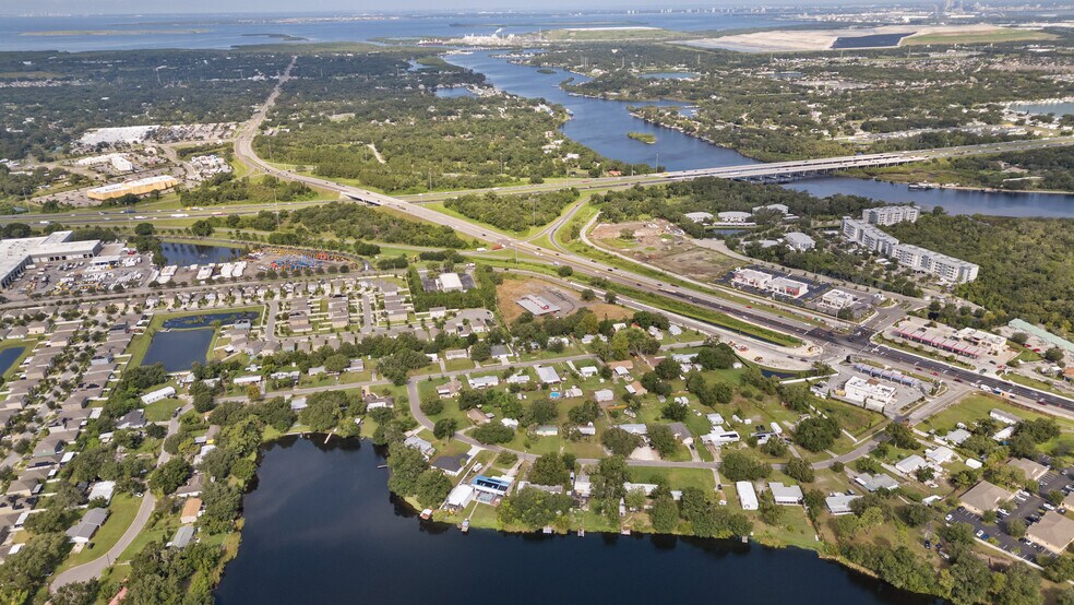 More Photos Of 10070 Fern Hill Dr, Riverview Freestanding For Sale